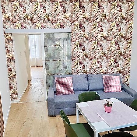 Home R374 #Freeparking Budapest Kültér fotó